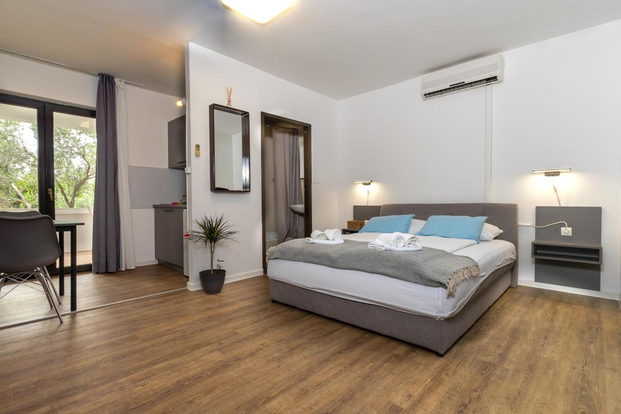 Apartments Dida Sime สตารีกราด-ปาเคลนีซา ภายนอก รูปภาพ